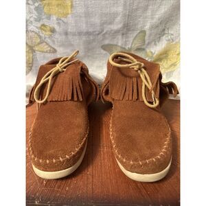 Minnetonka Brown Hard Sole Moccasins Women Size 6